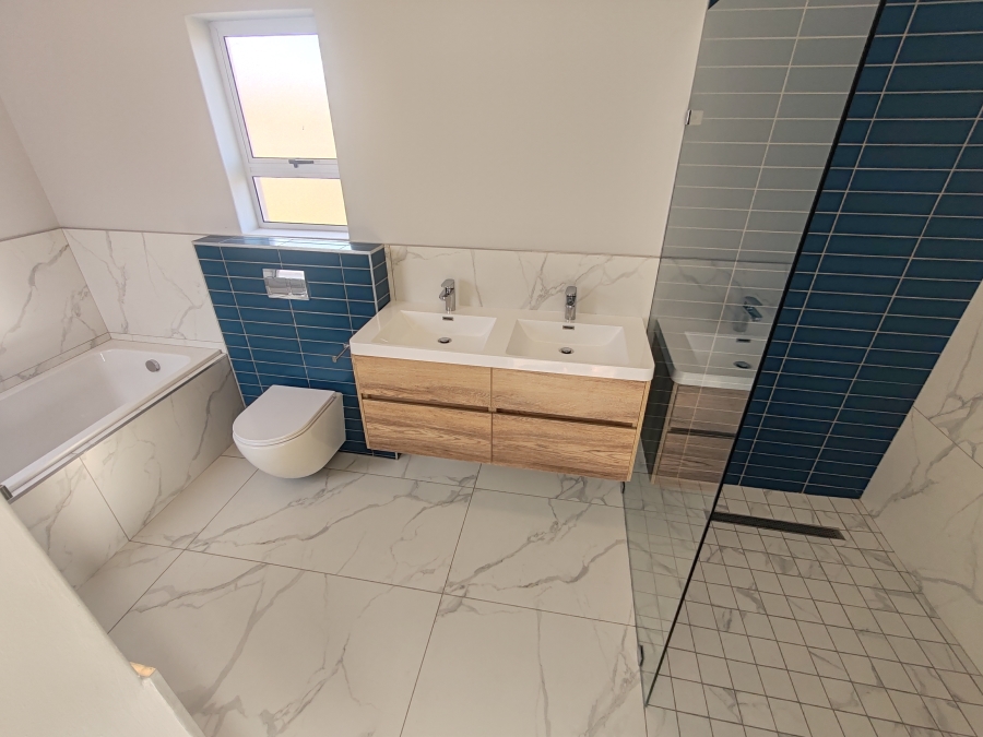 4 Bedroom Property for Sale in Langebaan Country Estate Western Cape